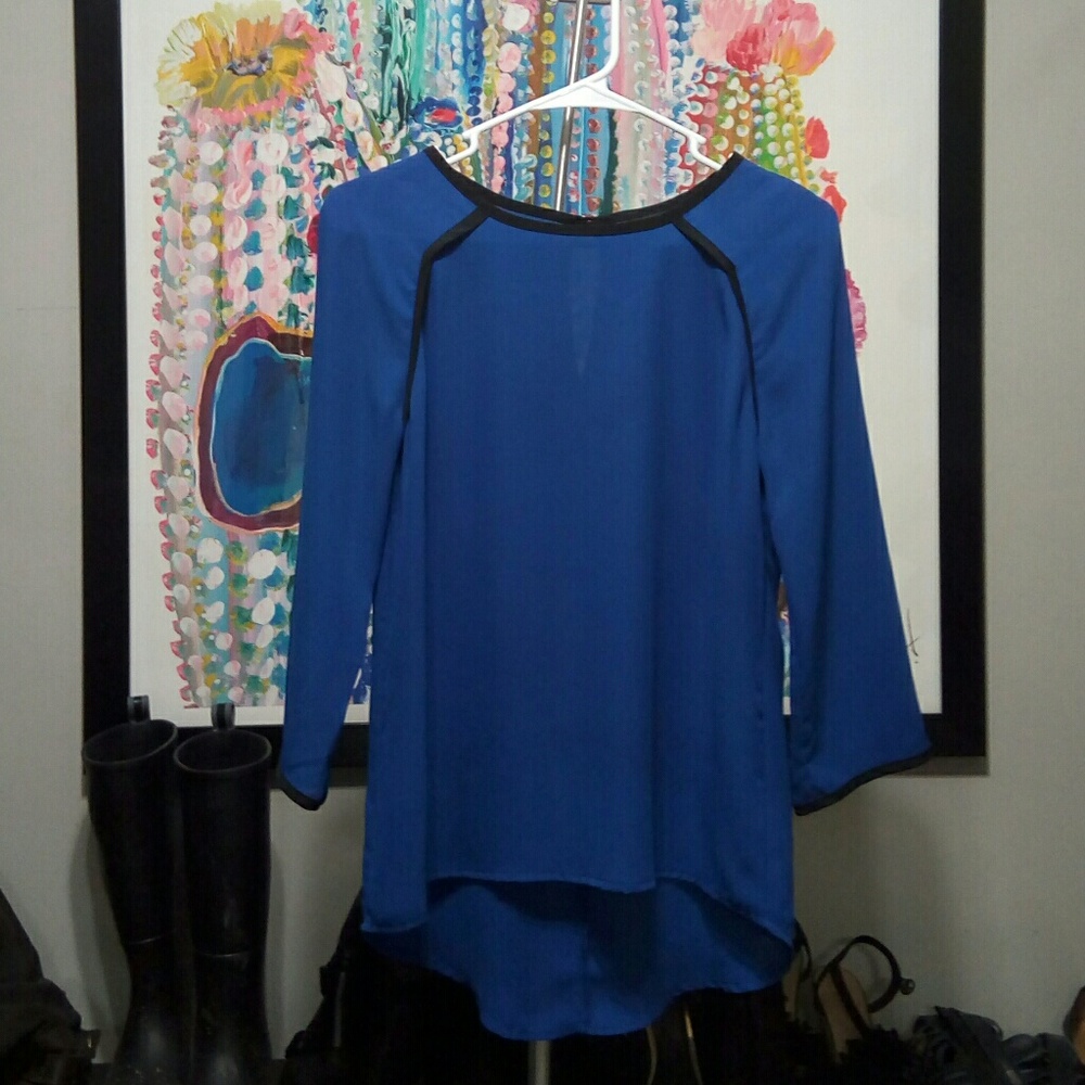 🌵Mossimo Cobalt Blue 3/4 Sleeve Chiffon Top🌵